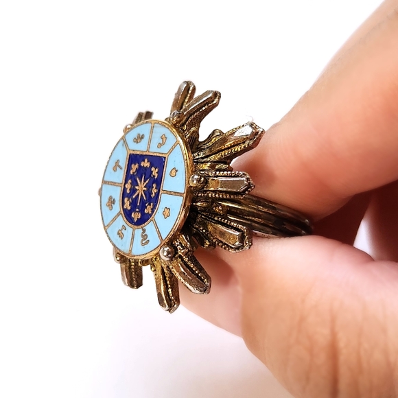 BLESSED RING OF DIVINITY - Picture 3 of 10